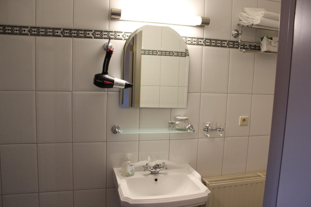 B&B De Vroling Wellen Екстер'єр фото